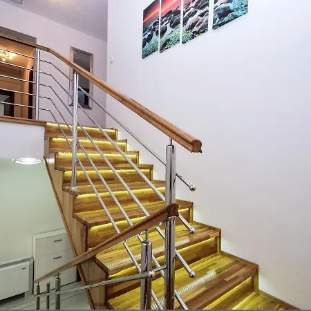 Modern Relaxing In Zaton Vila